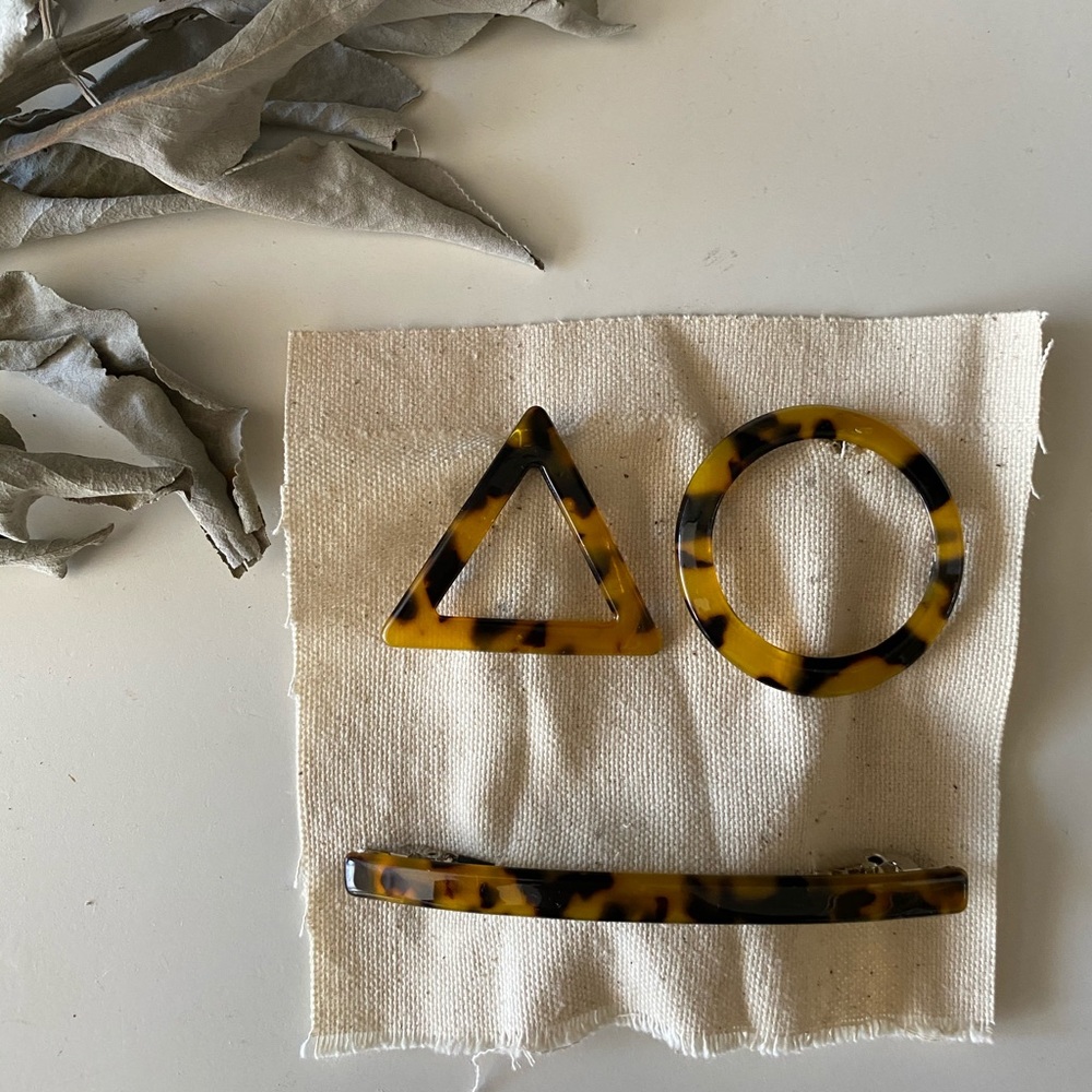 Geometric Tortoise Hair Clip Trio